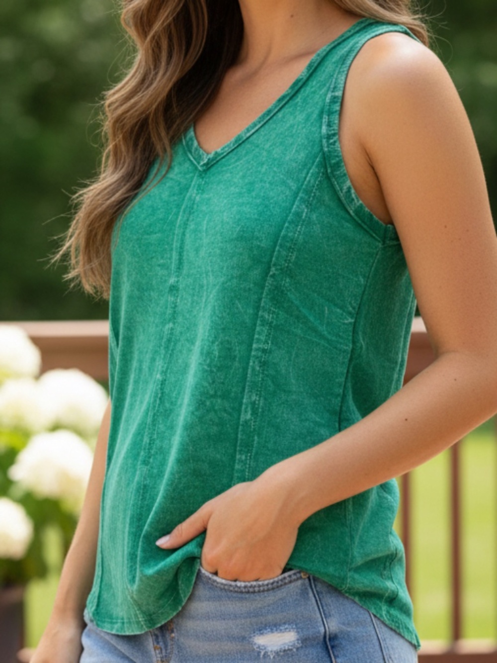 Zenana Sleeveless Top- Crinkle Wash NWOT